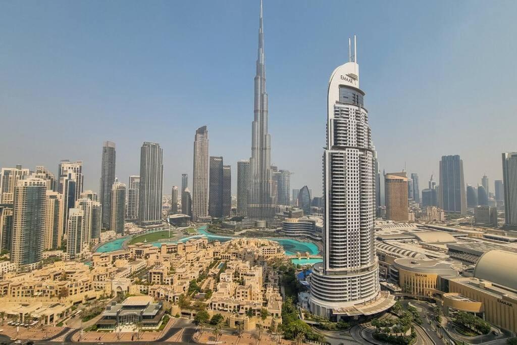 Luxury 2br High Floor Apt. W/ Burj Khalifa View With Laser Light Show And Dancing Fountain View Dubai