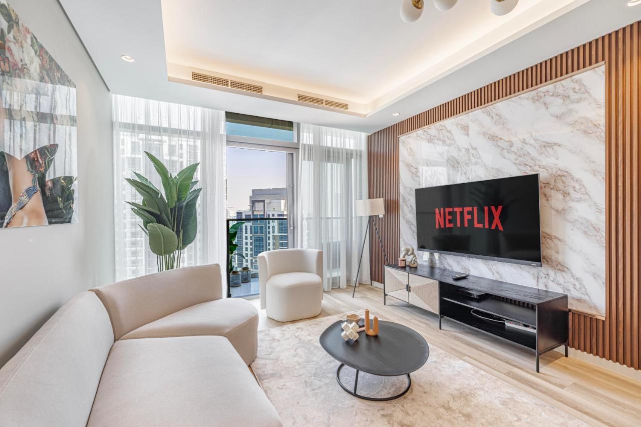 Apartment Daniels Burj Khalifa View 2br At Paramount Midtown *
