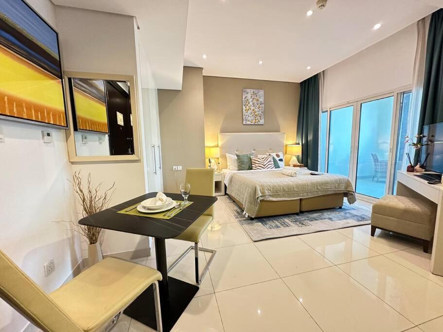 Apartment Manzil - Cozy Nr Downtown W Canal Views Dubai