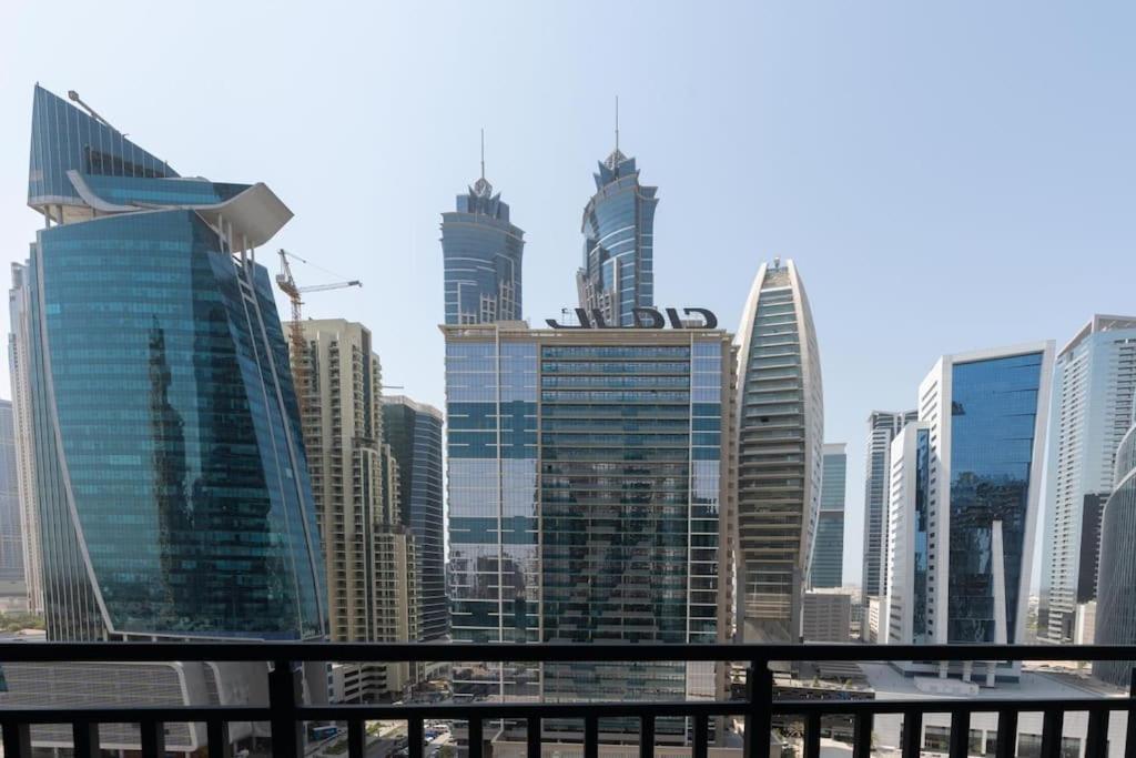 Coastal Bay 1 Bedroom Apartment Dubai