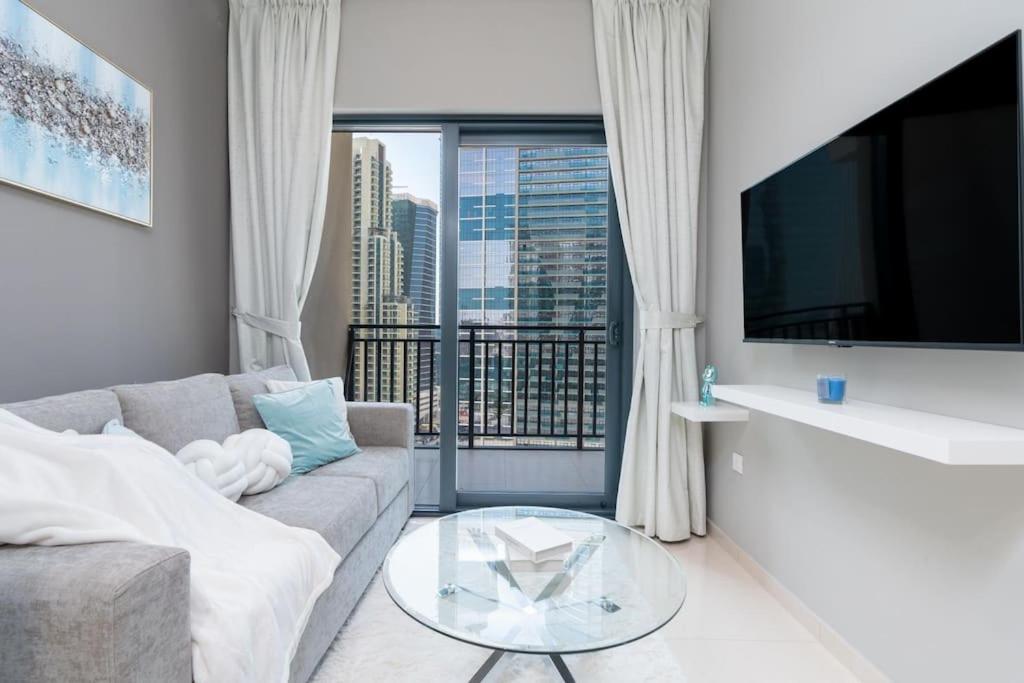 Coastal Bay 1 Bedroom * Dubai