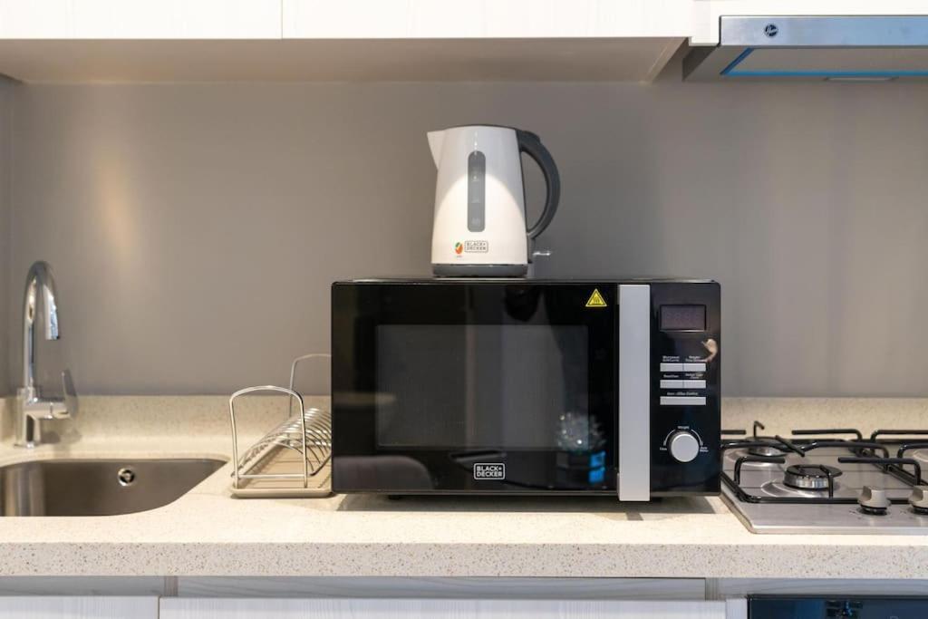 Coastal Bay 1 Bedroom Apartment *