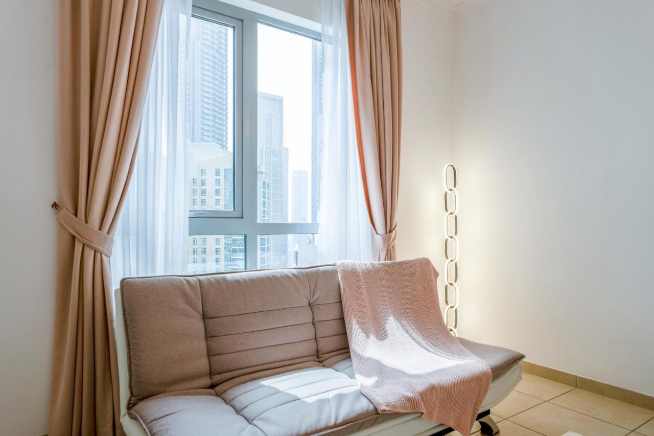 Apartment Ina Homes-tower 5 Perfect Burj Khalifa And Fountain Views