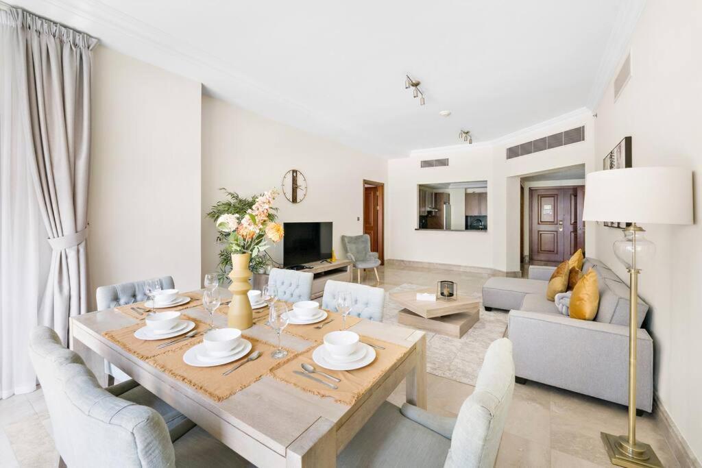 Stonetree - Stylish 2br In Fairmont With Access Apartment Dubai