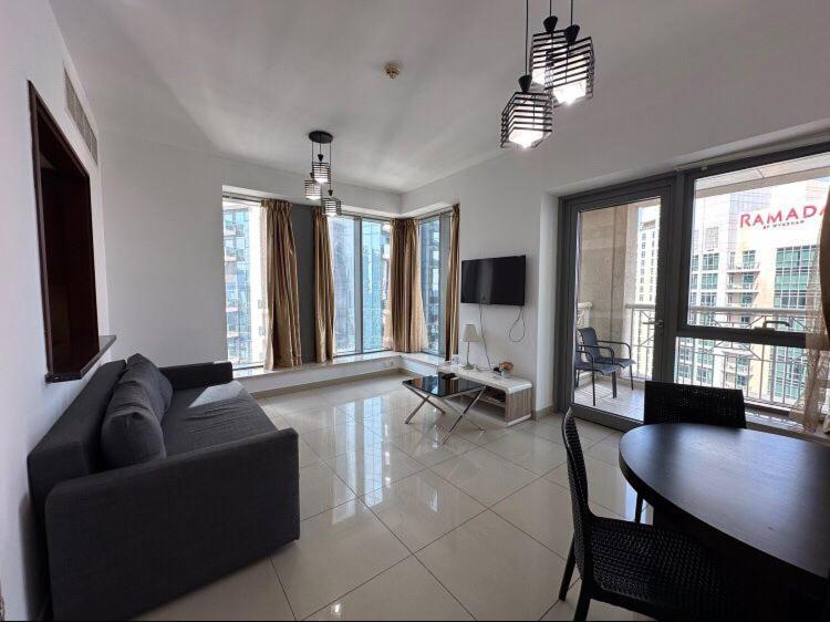 Downtown With Fountain And Burj Khalifa View Apartment