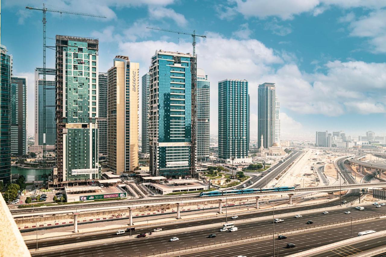 Luxury 1 Bedroom On Marina Walk Apartment Dubai