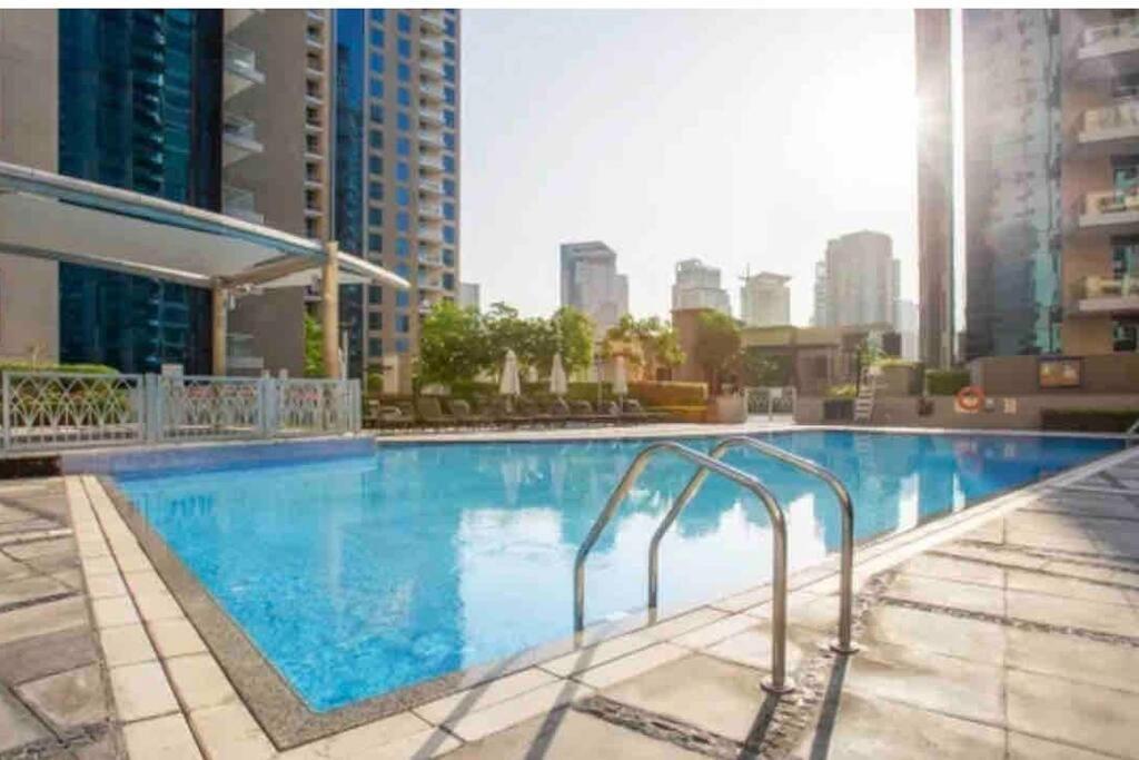 Apartment Marina With Sea View, Pool And Gym *