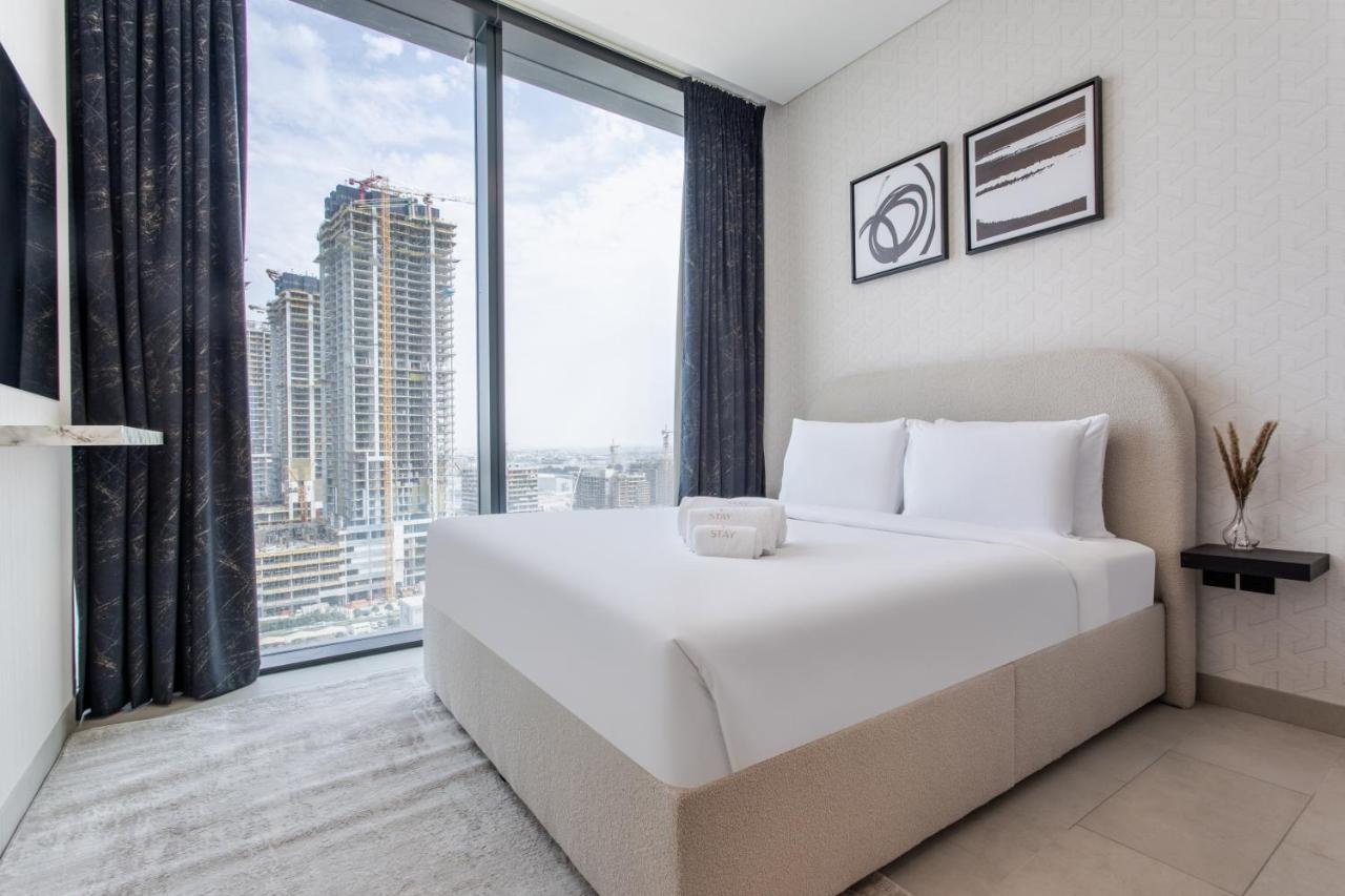 By Latinem Luxury 2br W1504 Near Burj Khalifa Dubai
