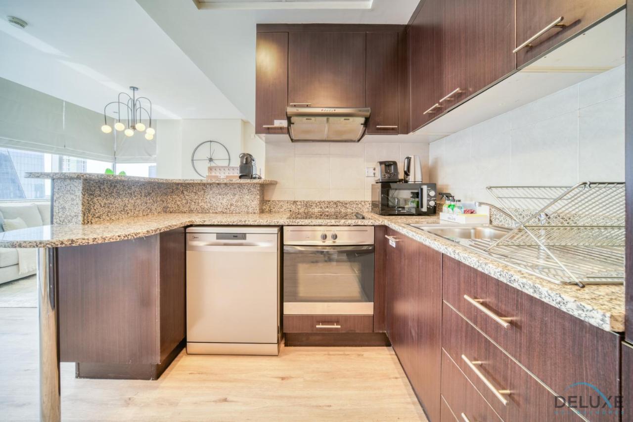 Gleeful 2br At Sky Gardens Difc By Deluxe Homes Dubai