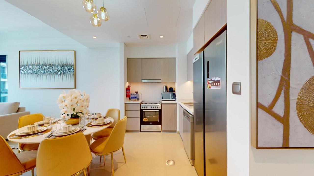 Primestay - Act One Act Two 2br, Downtown Apartment Dubai