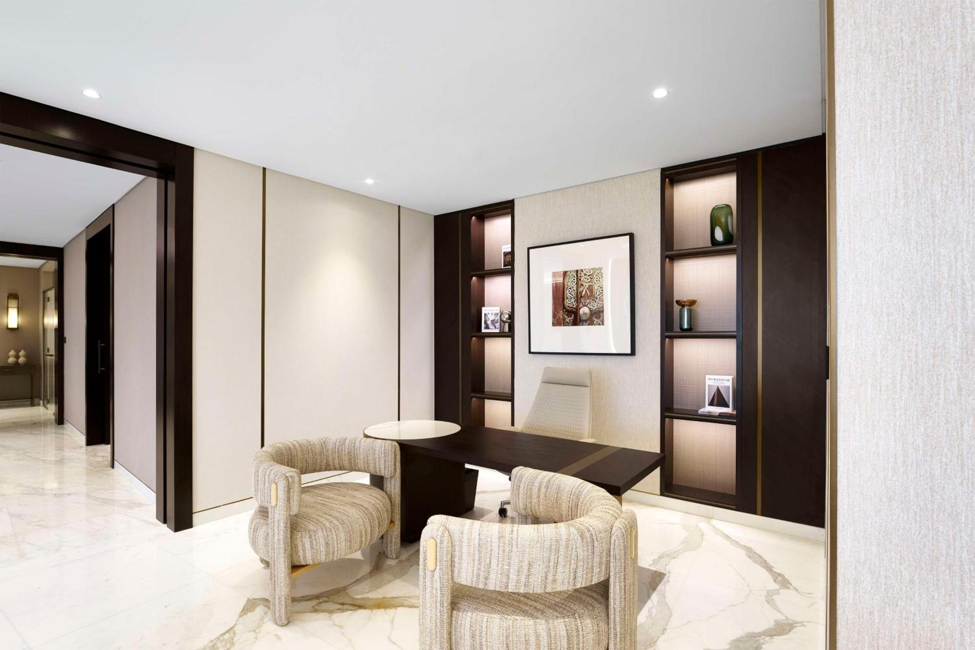 Grand Hyatt Hotel