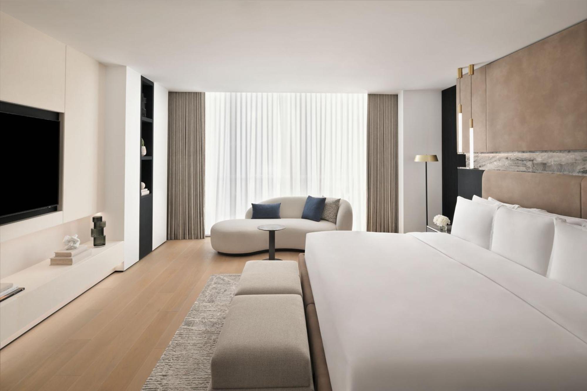 Sheraton Grand Hotel,