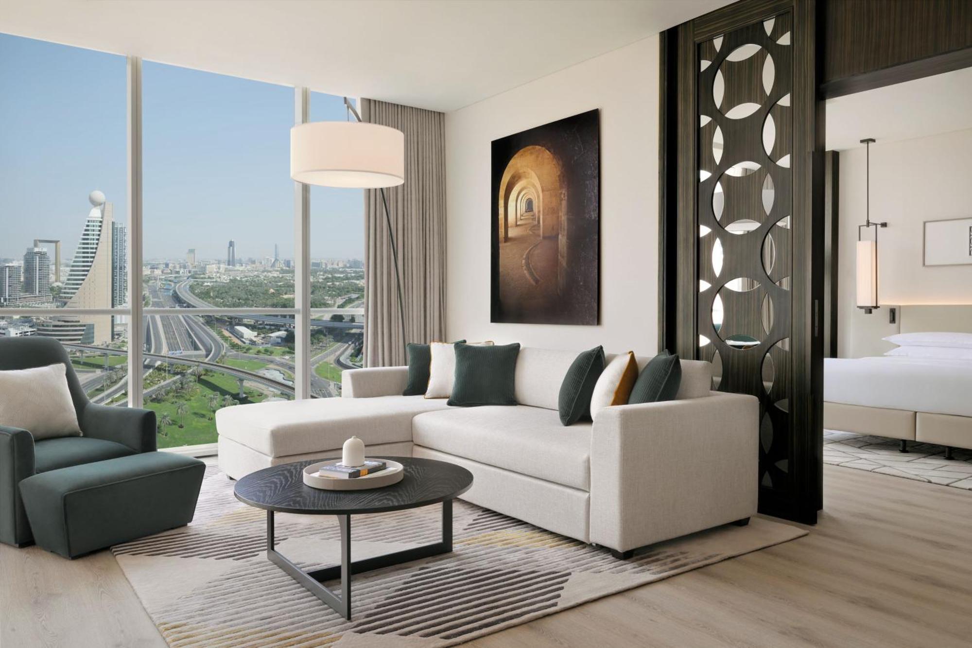 Sheraton Grand Hotel, 5* Dubai