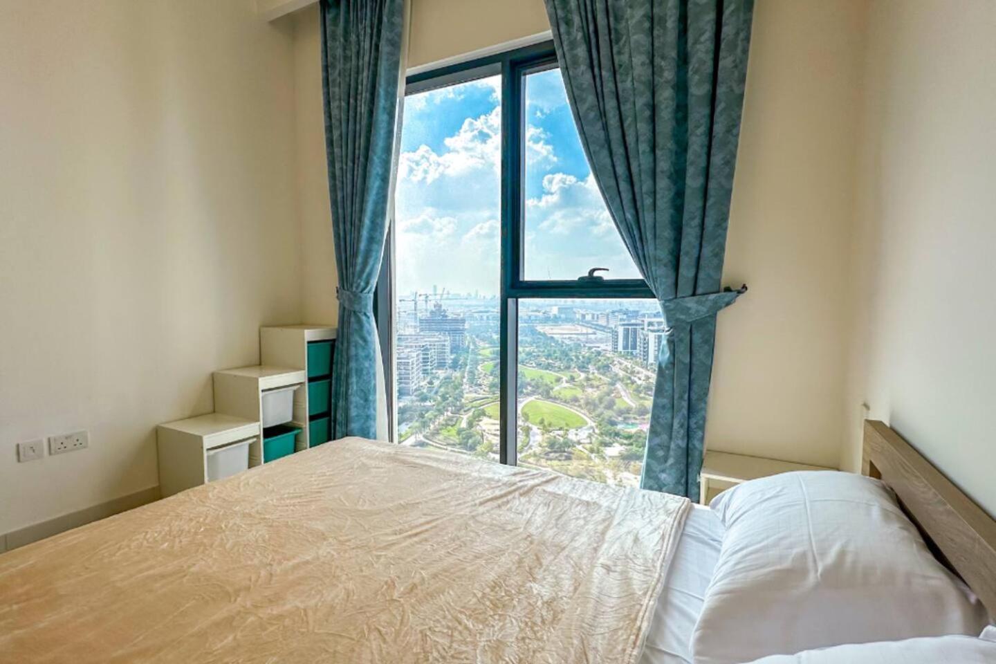 Luxury 2br In Hills With Full Park View Dubai