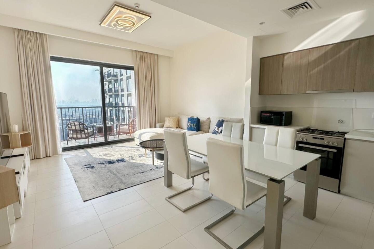 Apartment Luxury 2br In Hills With Full Park View Dubai