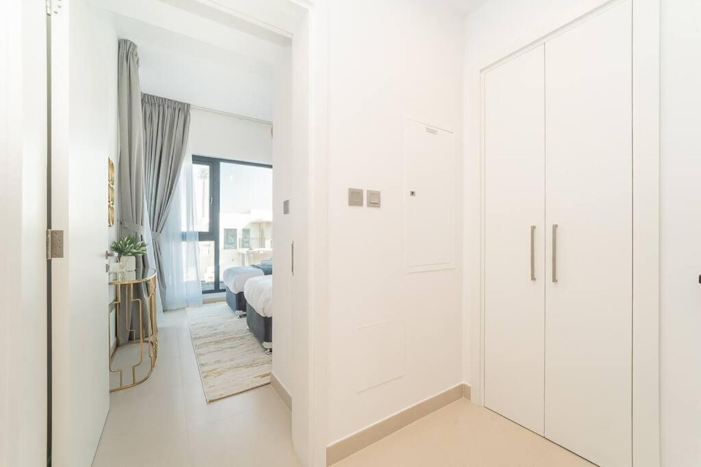 Luxurious 3 Bedroom With Maid In Arabian Ranches 2 Dubai