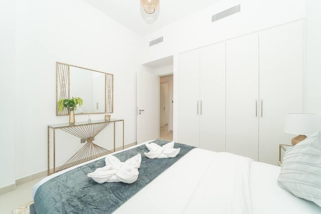 Luxurious 3 Bedroom With Maid In Arabian Ranches 2 Villa Dubai