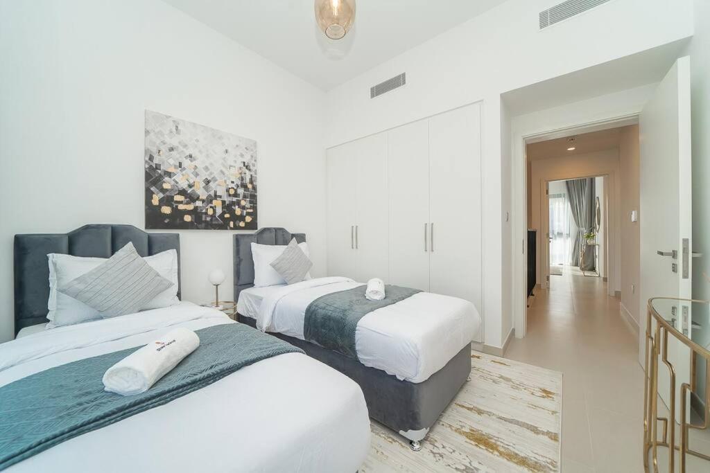 Luxurious 3 Bedroom With Maid In Arabian Ranches 2 Villa