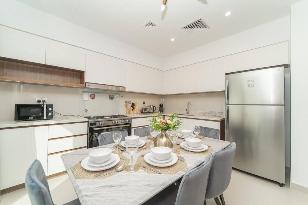 Villa Luxurious 3 Bedroom With Maid In Arabian Ranches 2