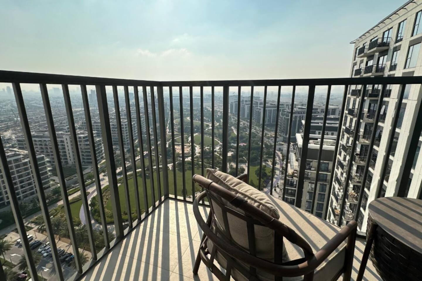 Luxury 2br In Hills With Full Park View Apartment Dubai