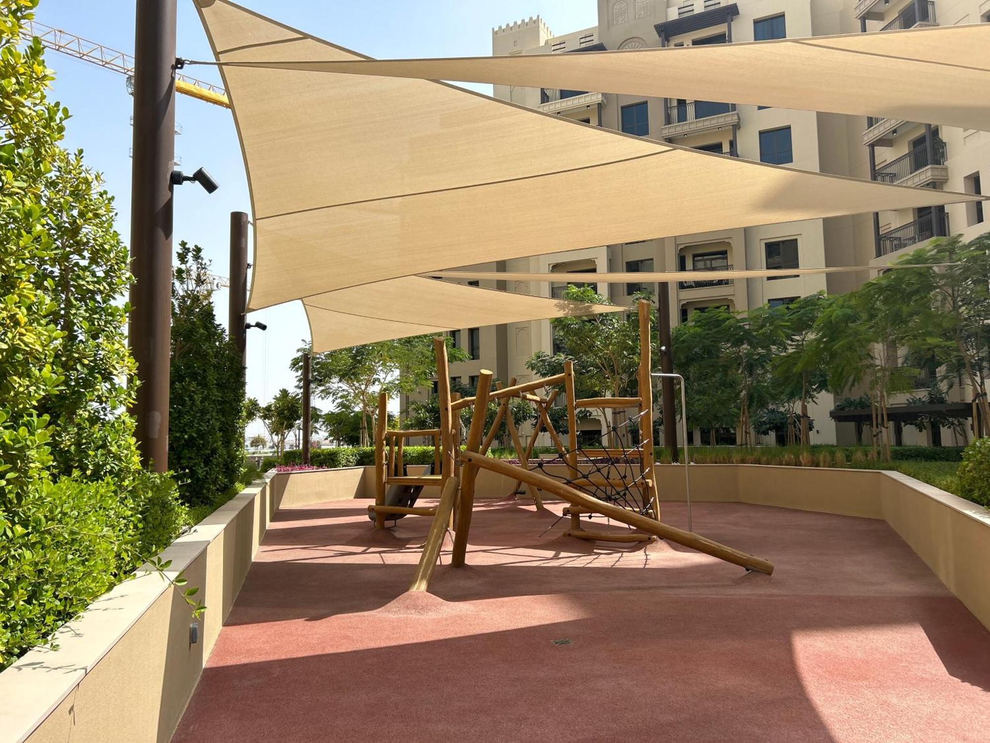Stonetree - Luxury 1br - Location For Tourist Apartment *
