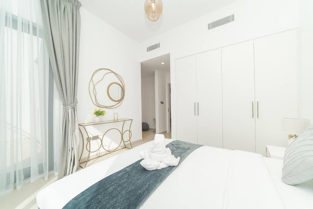 Luxurious 3 Bedroom With Maid In Arabian Ranches 2 * Dubai