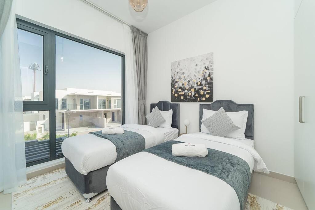 Luxurious 3 Bedroom With Maid In Arabian Ranches 2 Villa Dubai