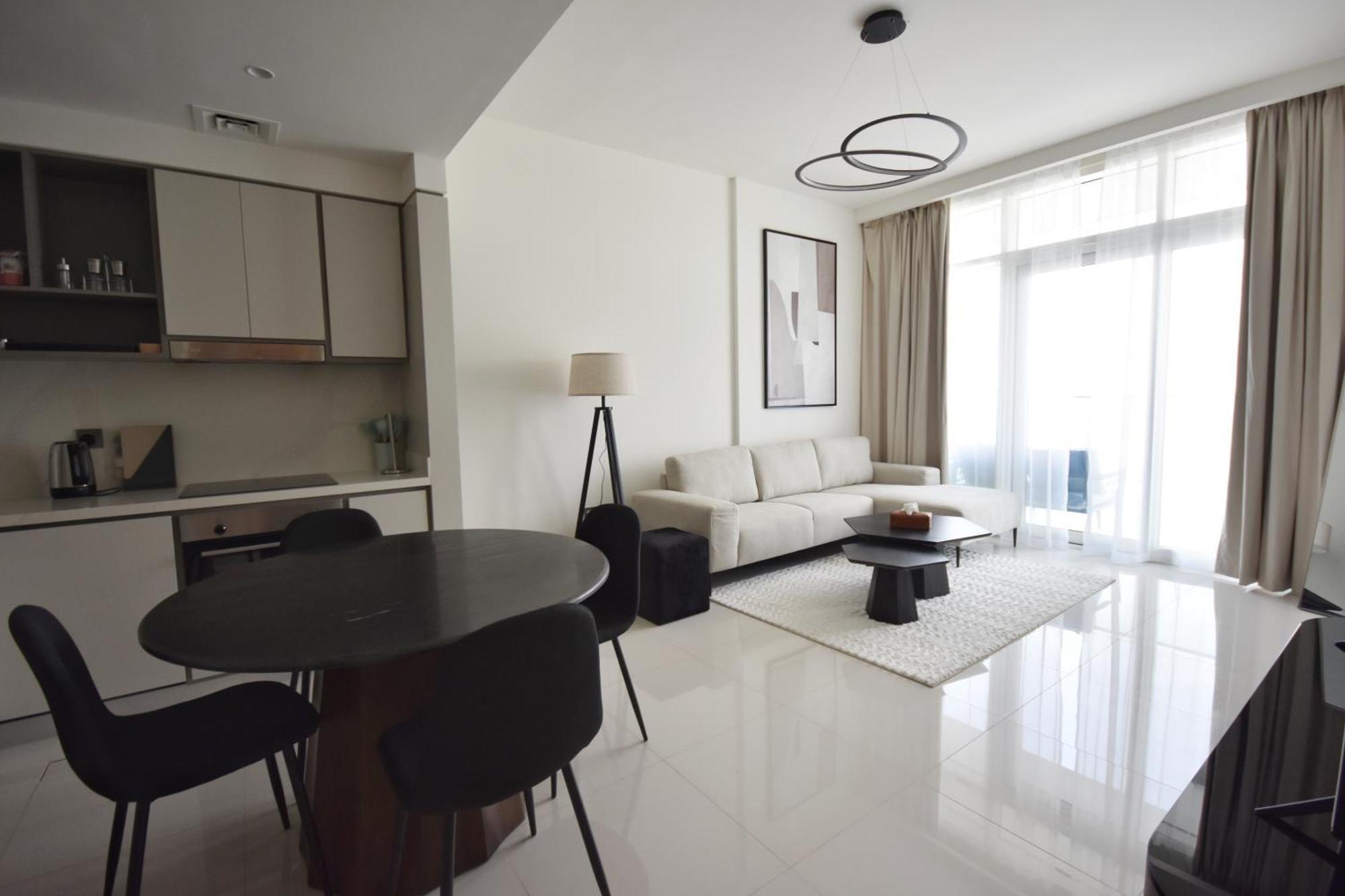 Apartment Stunning 2br With Panoramic Sea View In Beachfront - 24ab07 *