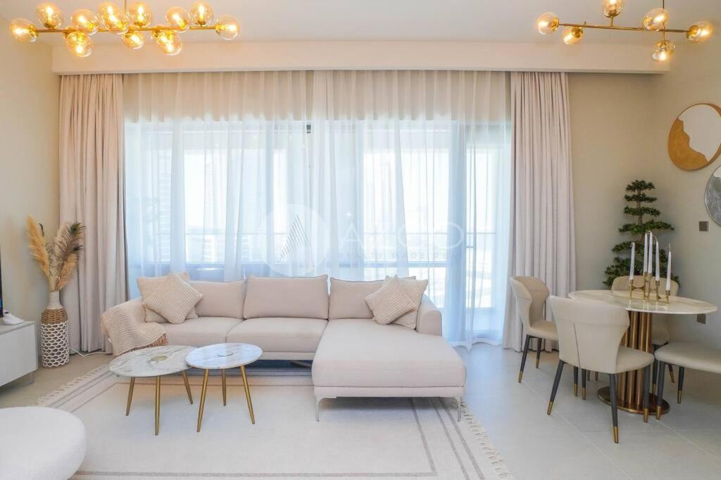 Apartment Modish 2 Bhk At Vida Residences
