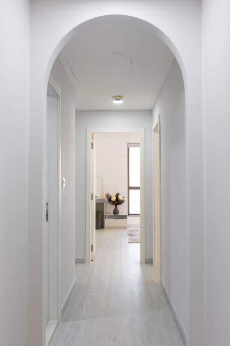 Stylish 3bdr In Rimal 2 Jbr * Dubai