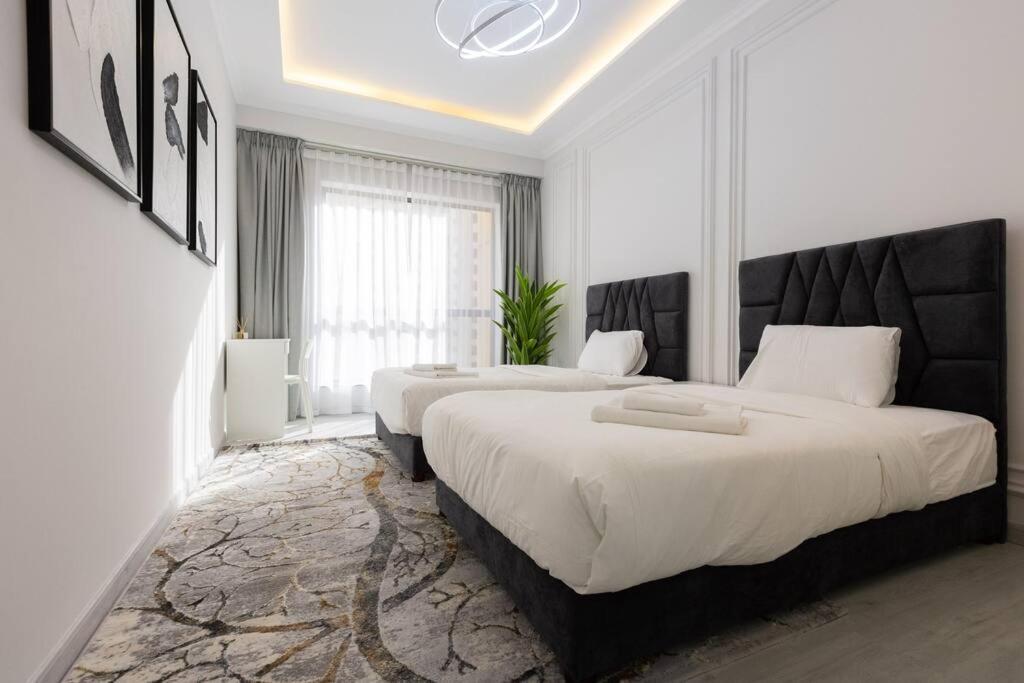 Stylish 3bdr In Rimal 2 Jbr Apartment Dubai