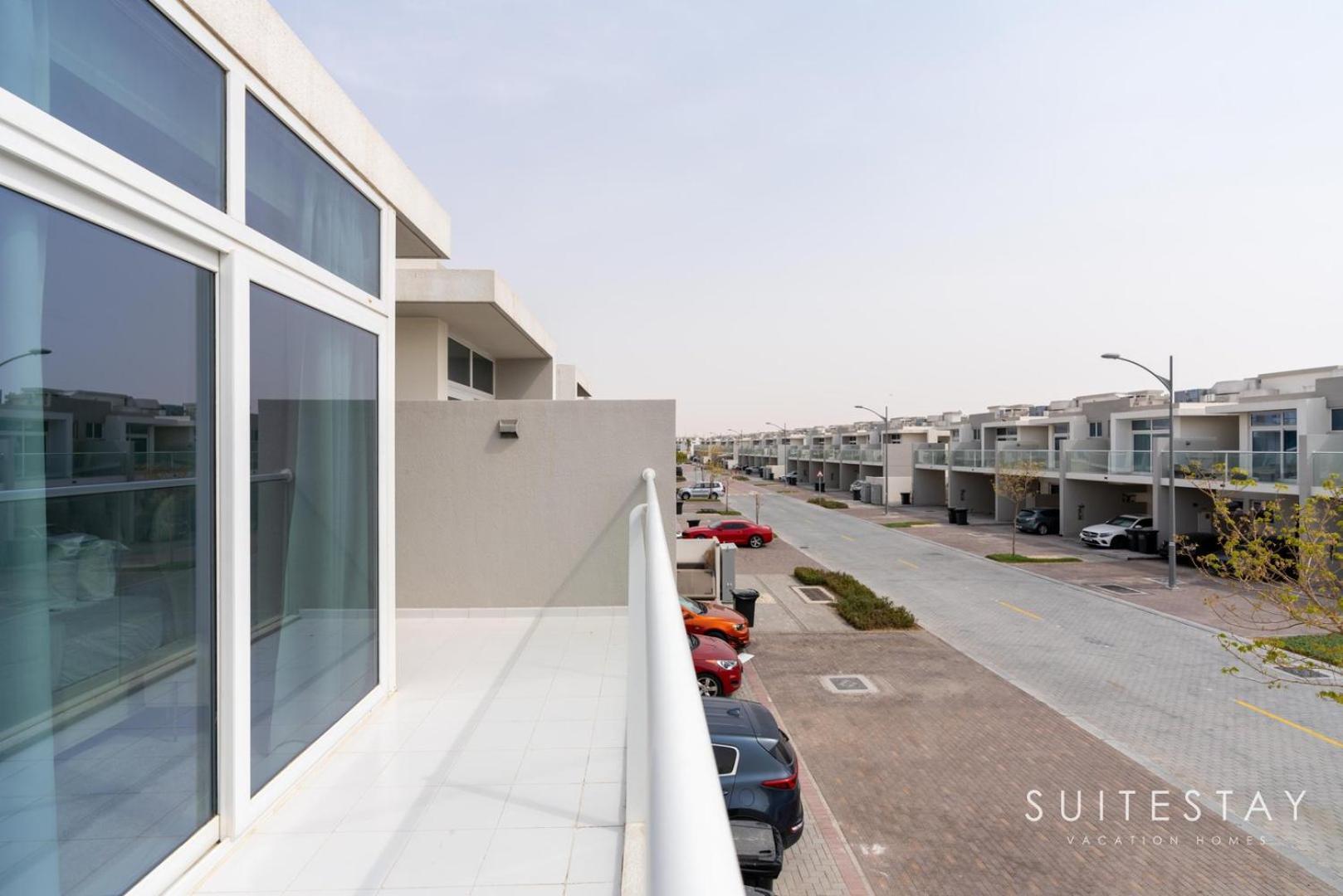 Exceptional 4bed In A Peaceful Community