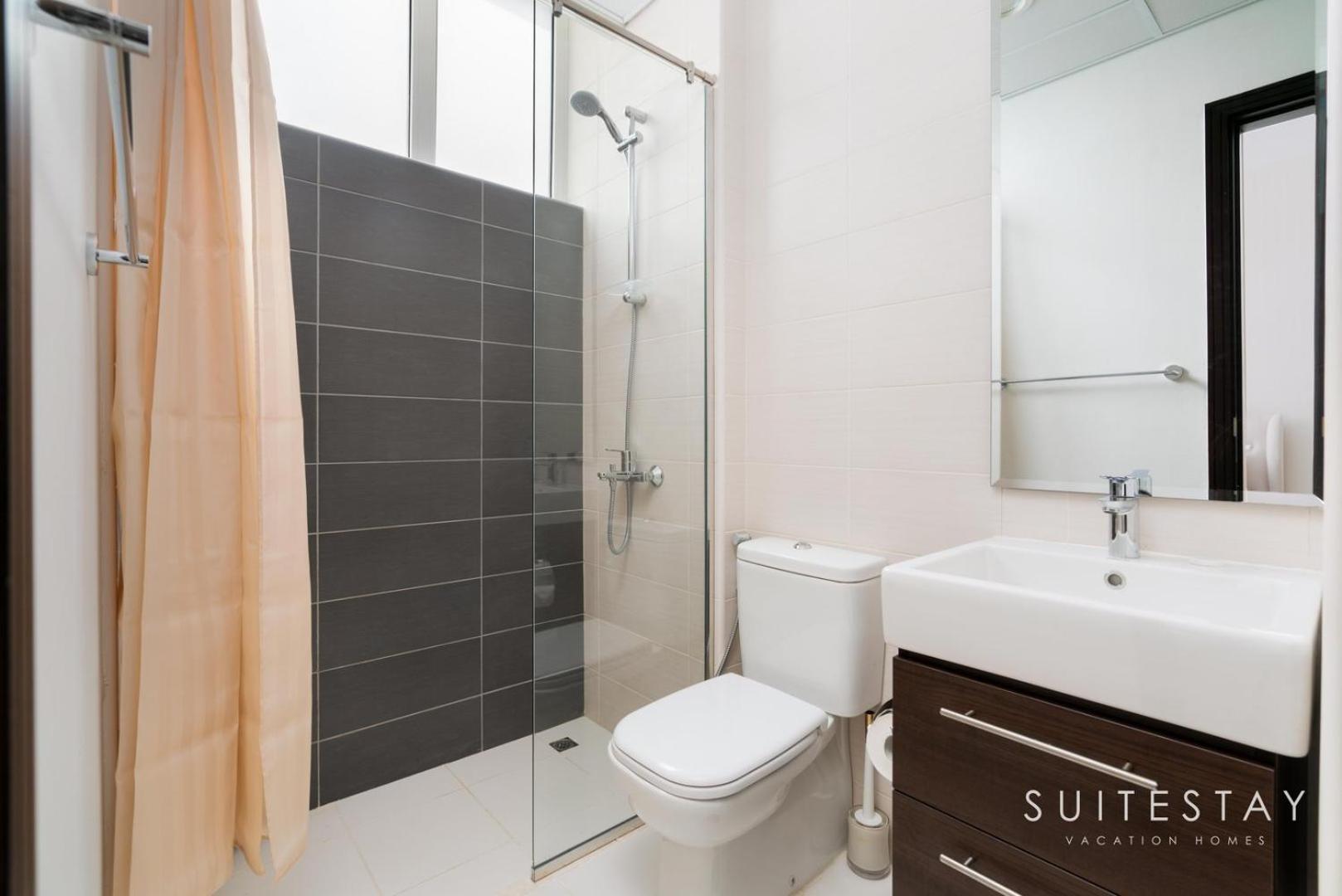 Exceptional 4bed In A Peaceful Community *