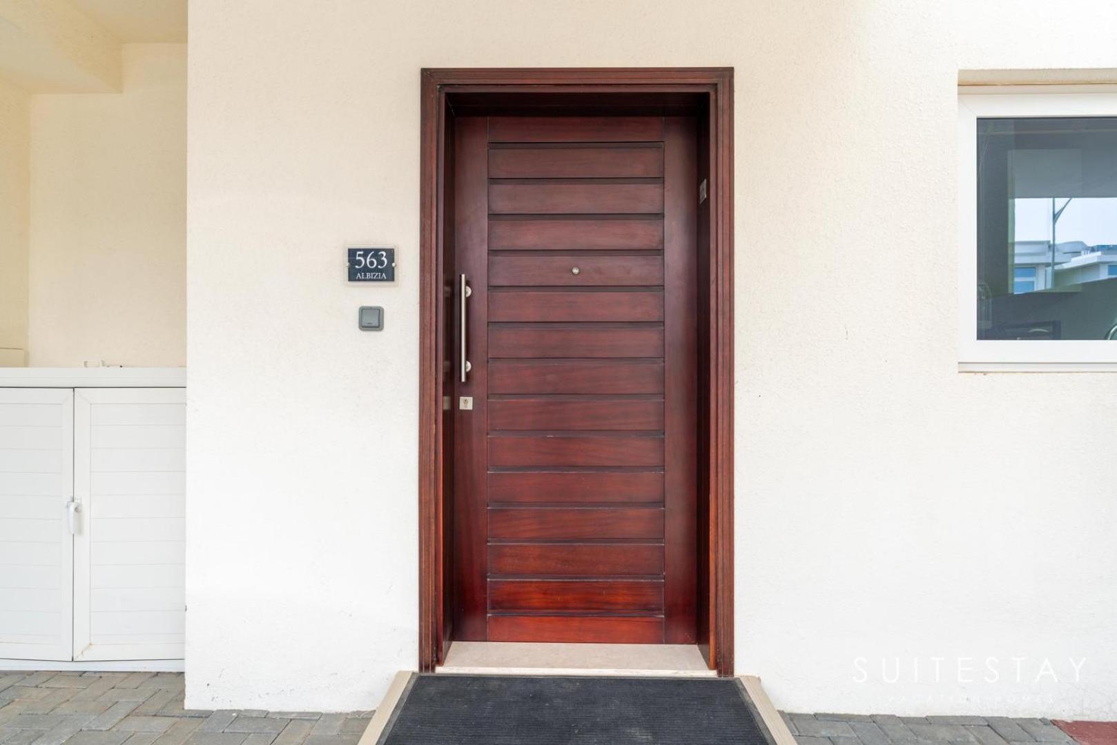 Exceptional 4bed In A Peaceful Community Villa