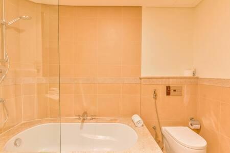 Hospitalityexpert 2br In Downtown, Sleeps 5 Dubai