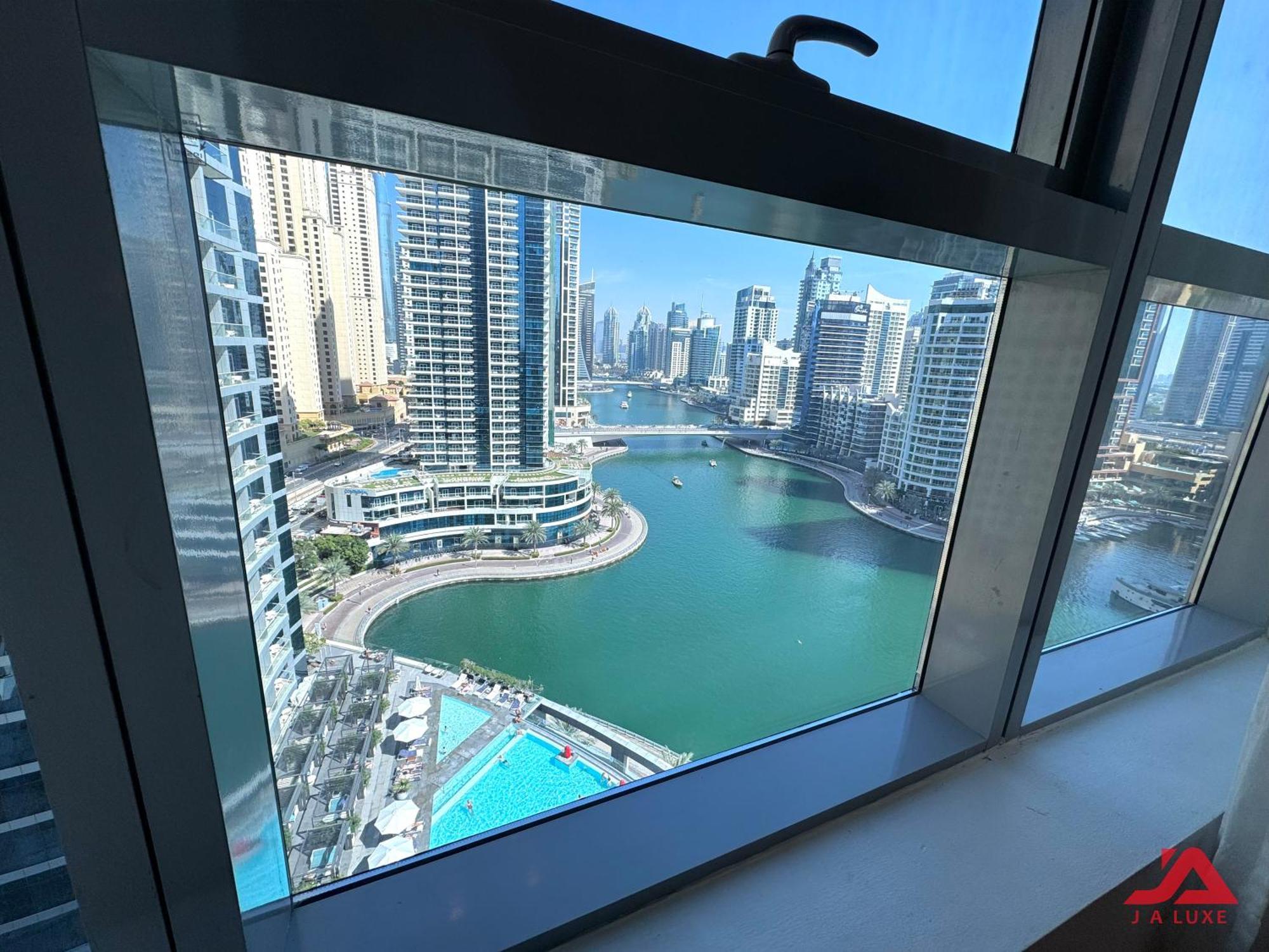 Lovely Marina View 1br In Bay Central Tower *