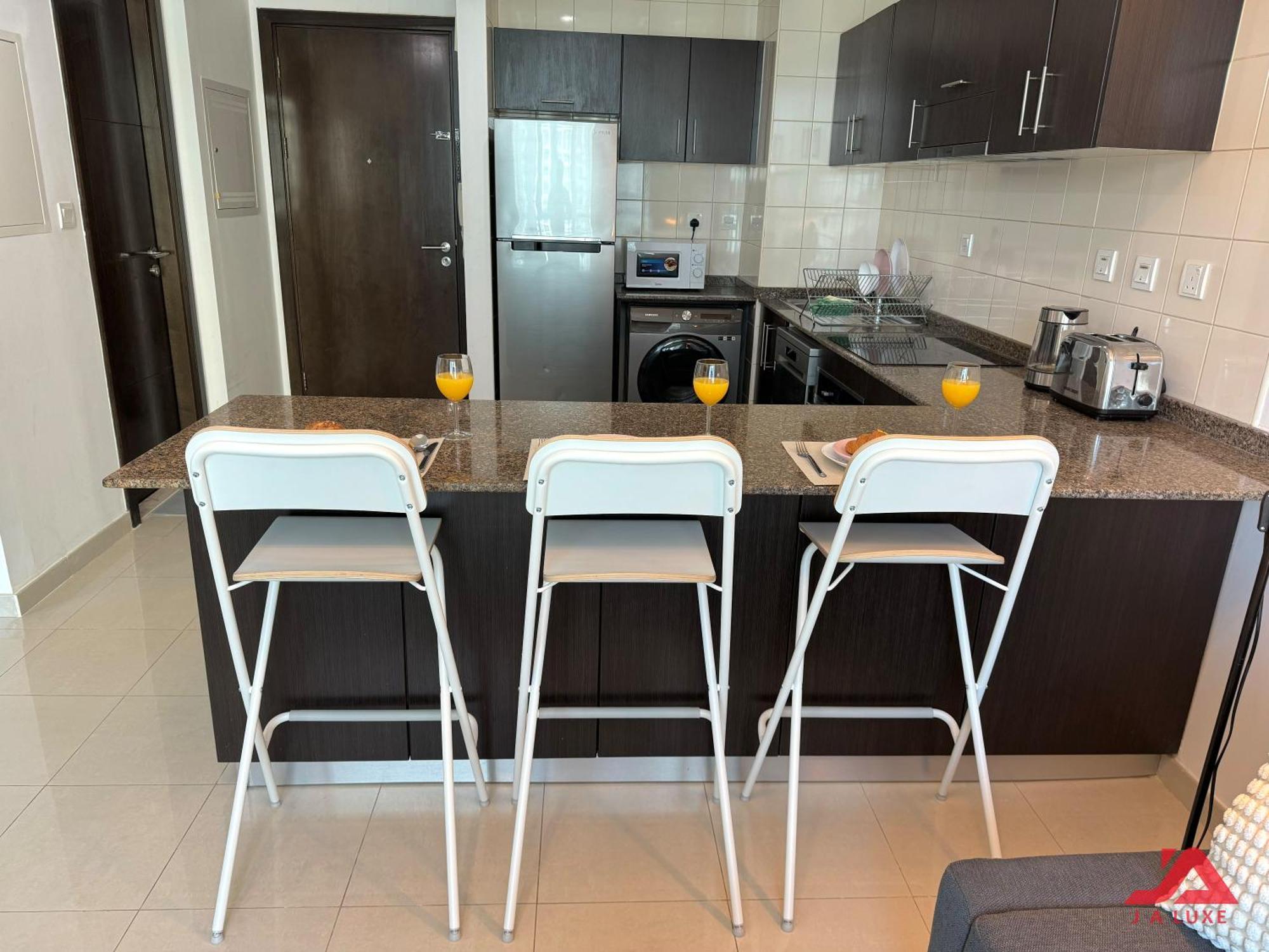 Lovely Marina View 1br In Bay Central Tower Dubai