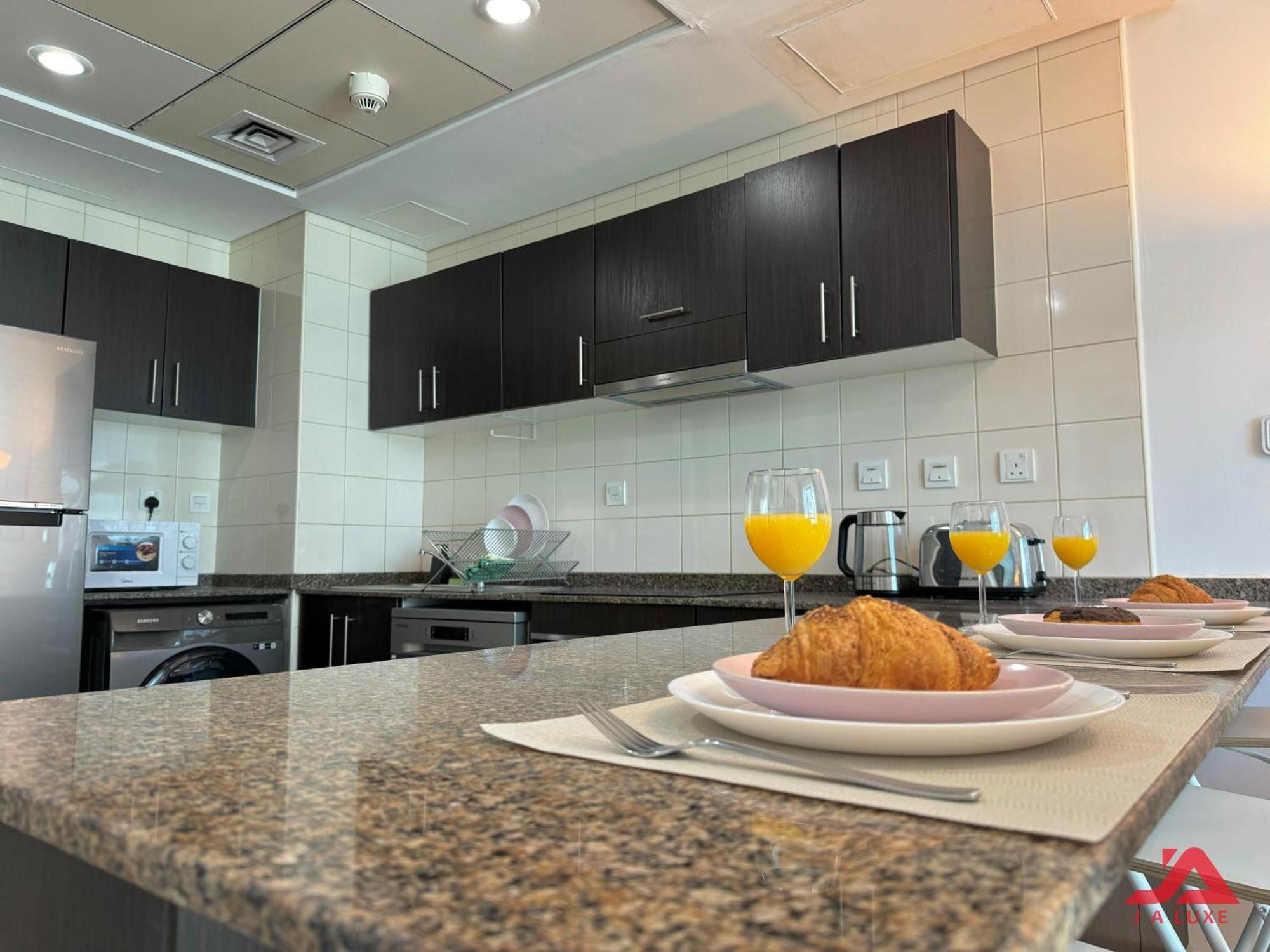 Apartment Lovely Marina View 1br In Bay Central Tower *