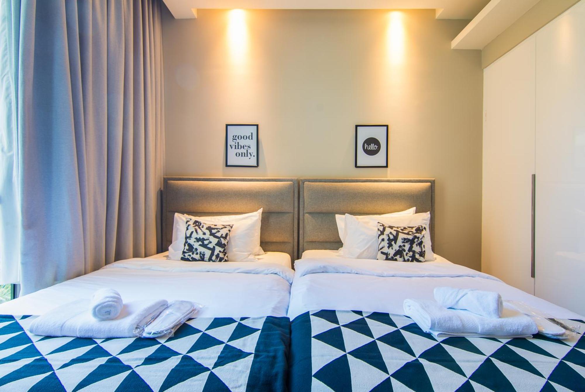 Cityscape Lofts Living In Walk 2br Unit Apartment *