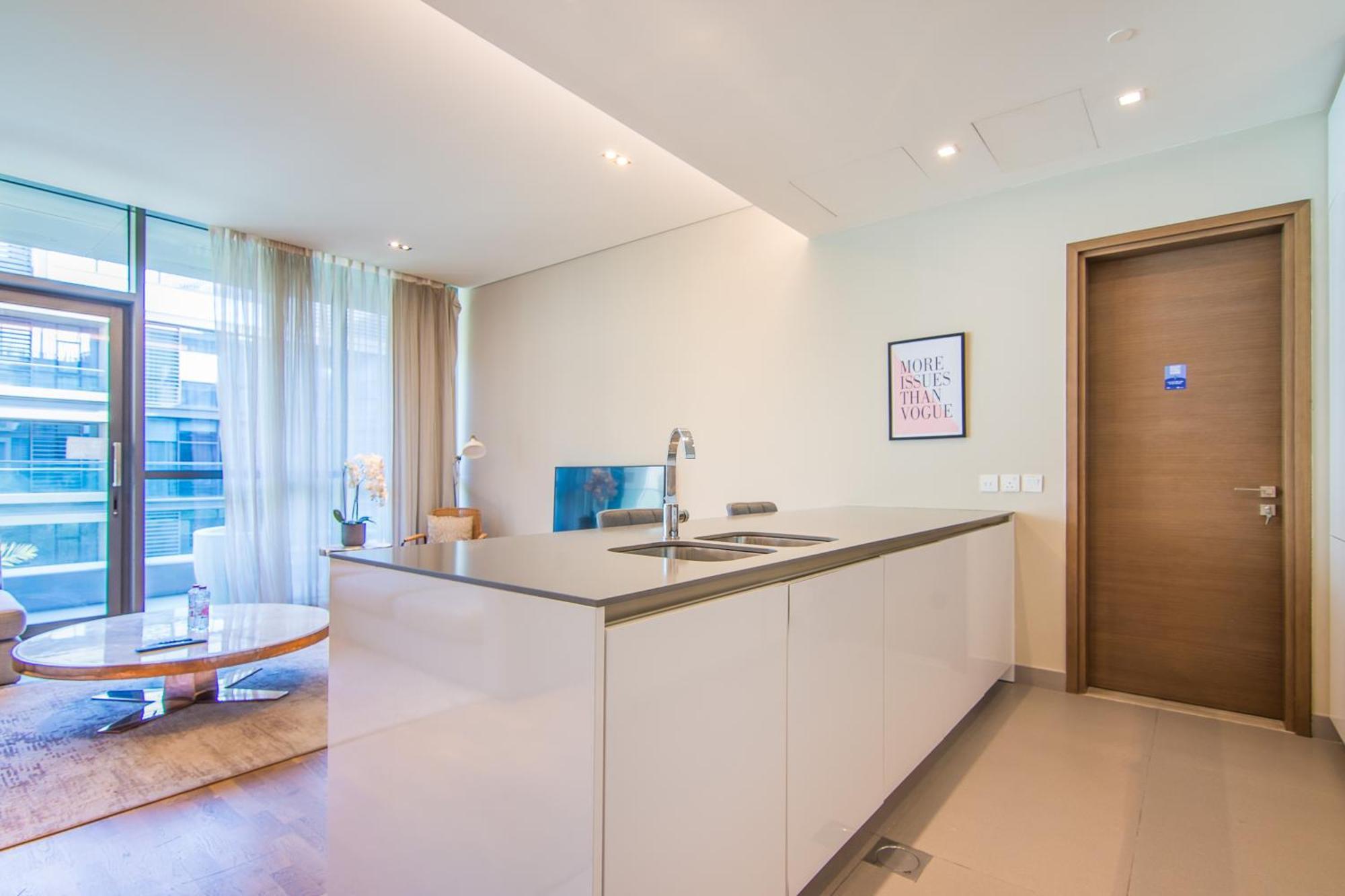 Cityscape Lofts Living In Walk 2br Unit Apartment *