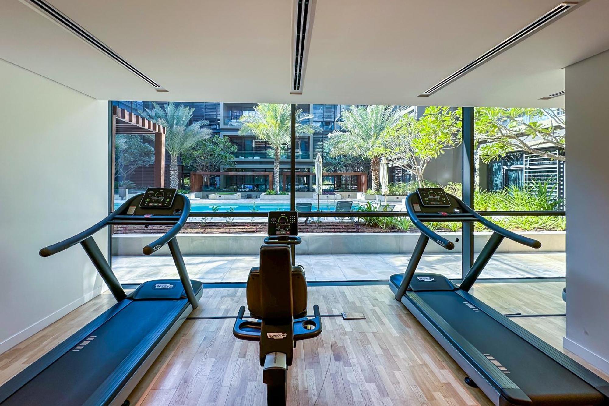 Cityscape Lofts Living In Walk 2br Unit Apartment Dubai