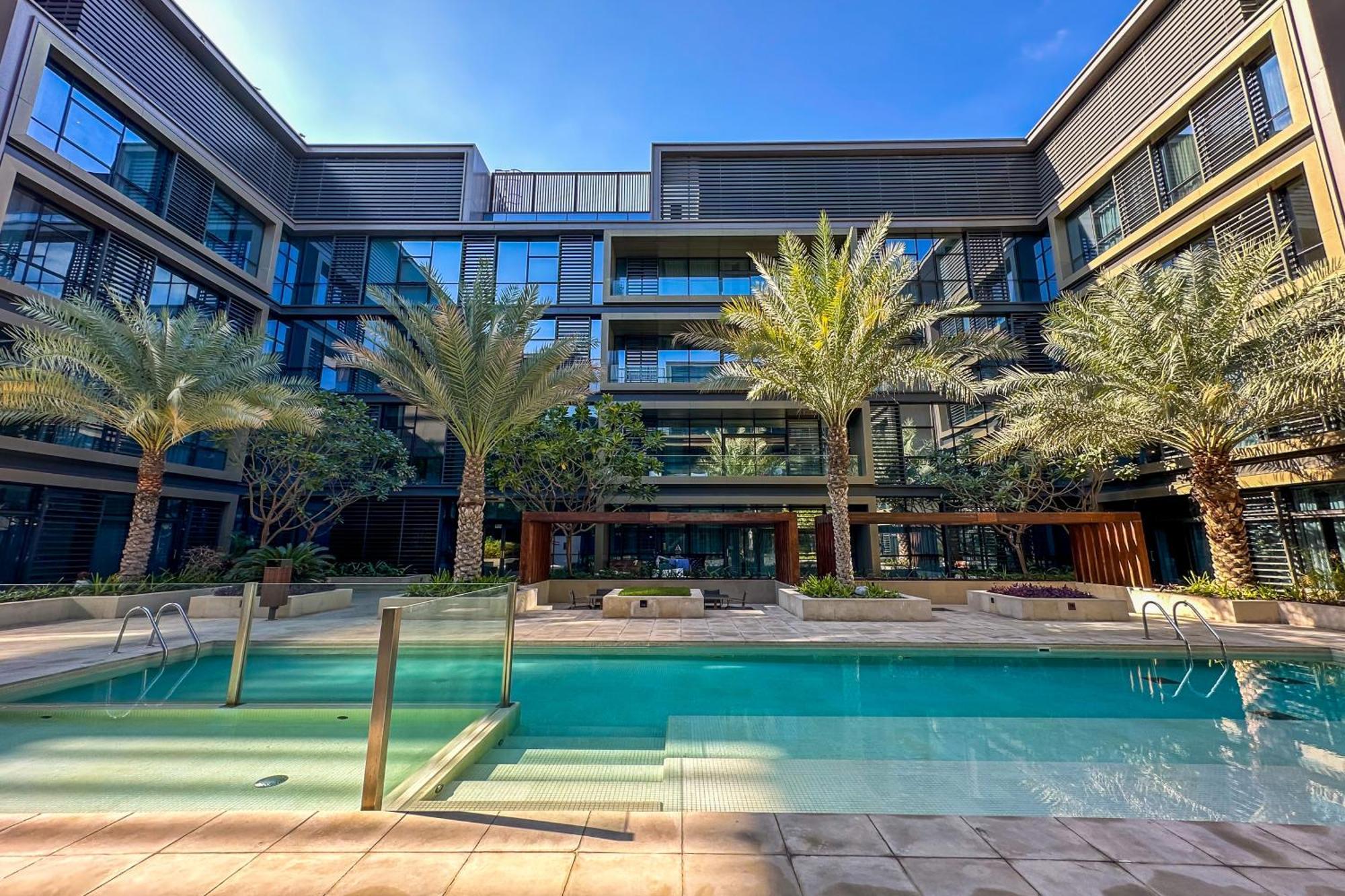 Cityscape Lofts Living In Walk 2br Unit