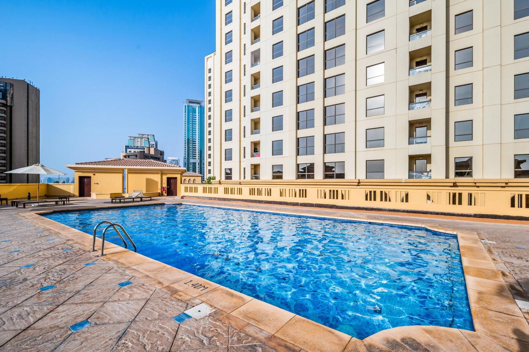 Apartment Stunning 4-bed Seaside - Your Perfect Ocean View Retreat! *