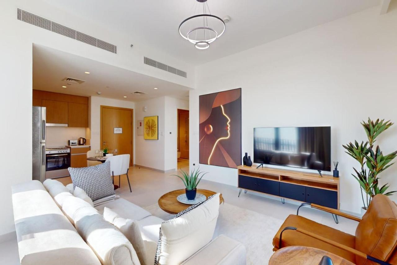 Apartment Summer At Creek - Calm One Bedroom Dubai