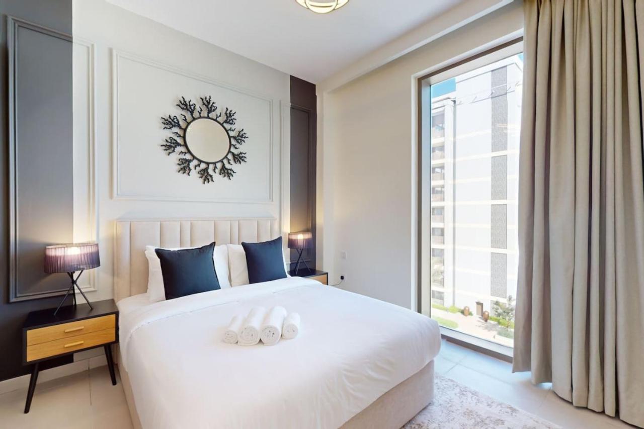 Summer At Creek - Calm One Bedroom Dubai