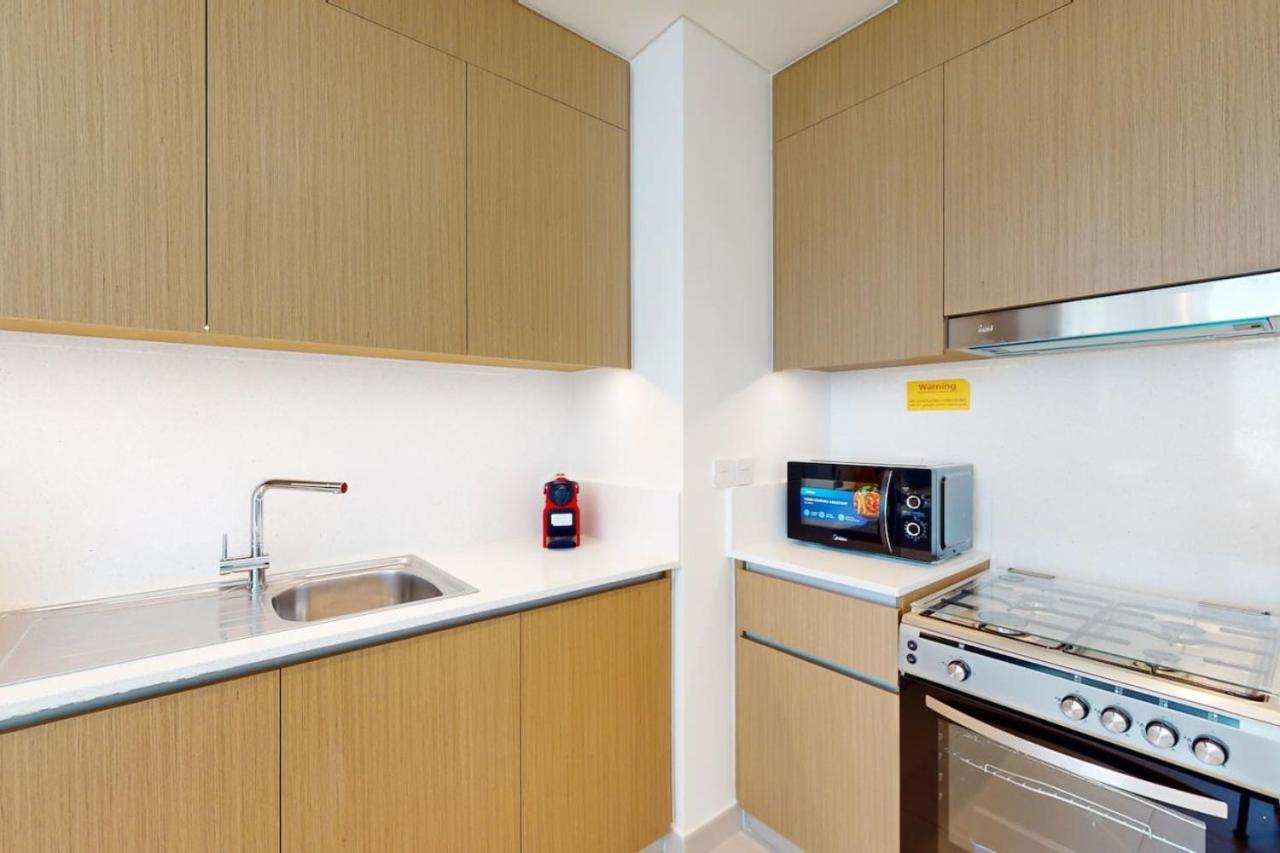 Summer At Creek - Calm One Bedroom Apartment