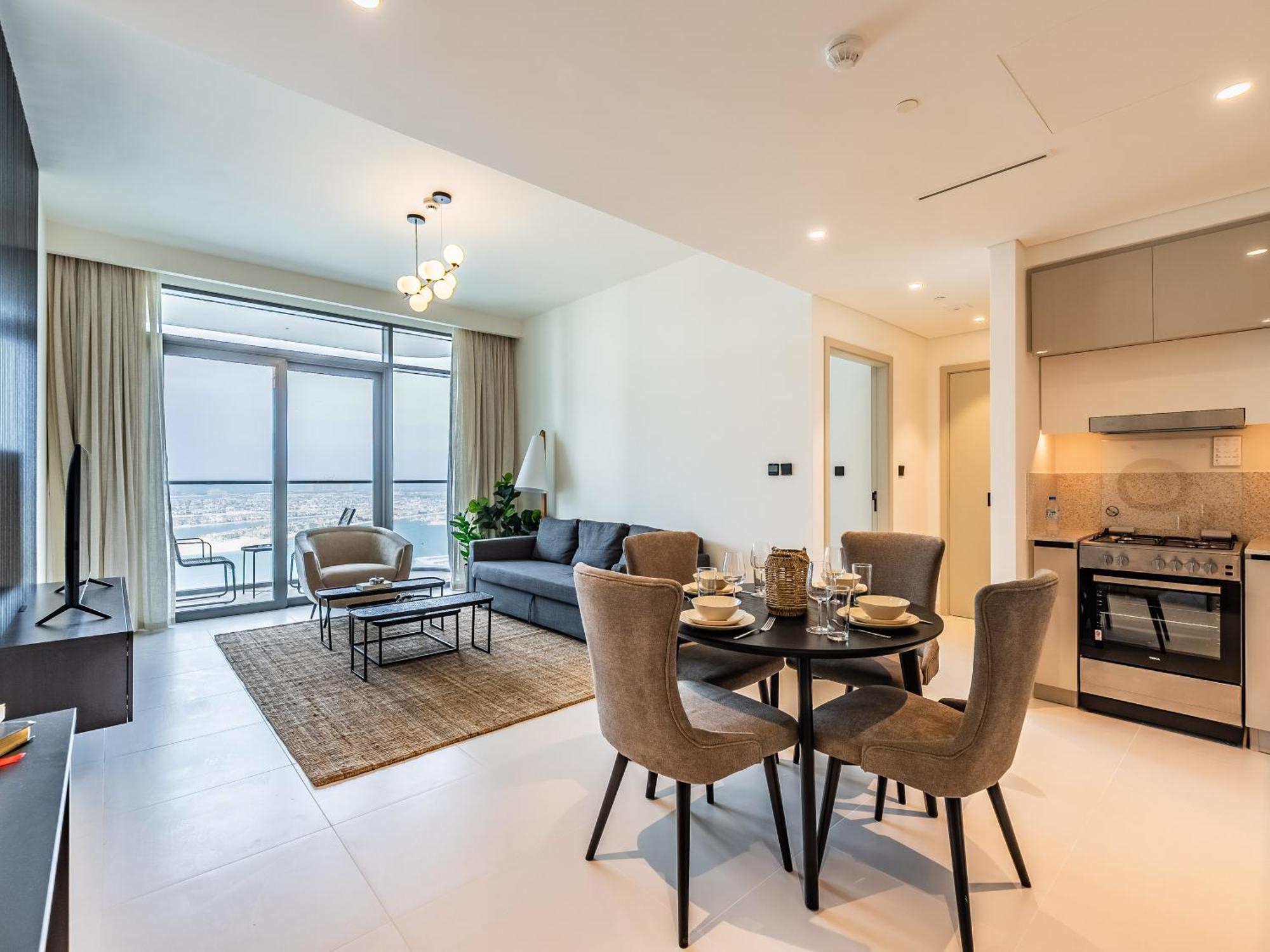 Sea-front Unique Retreat With Balcony In Marina * Dubai