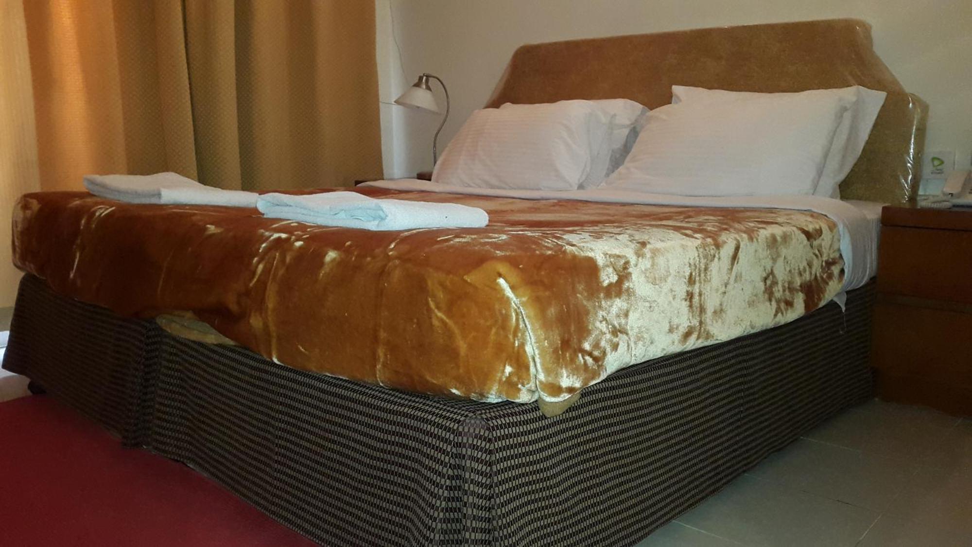 Al Raein Homes * Dubai