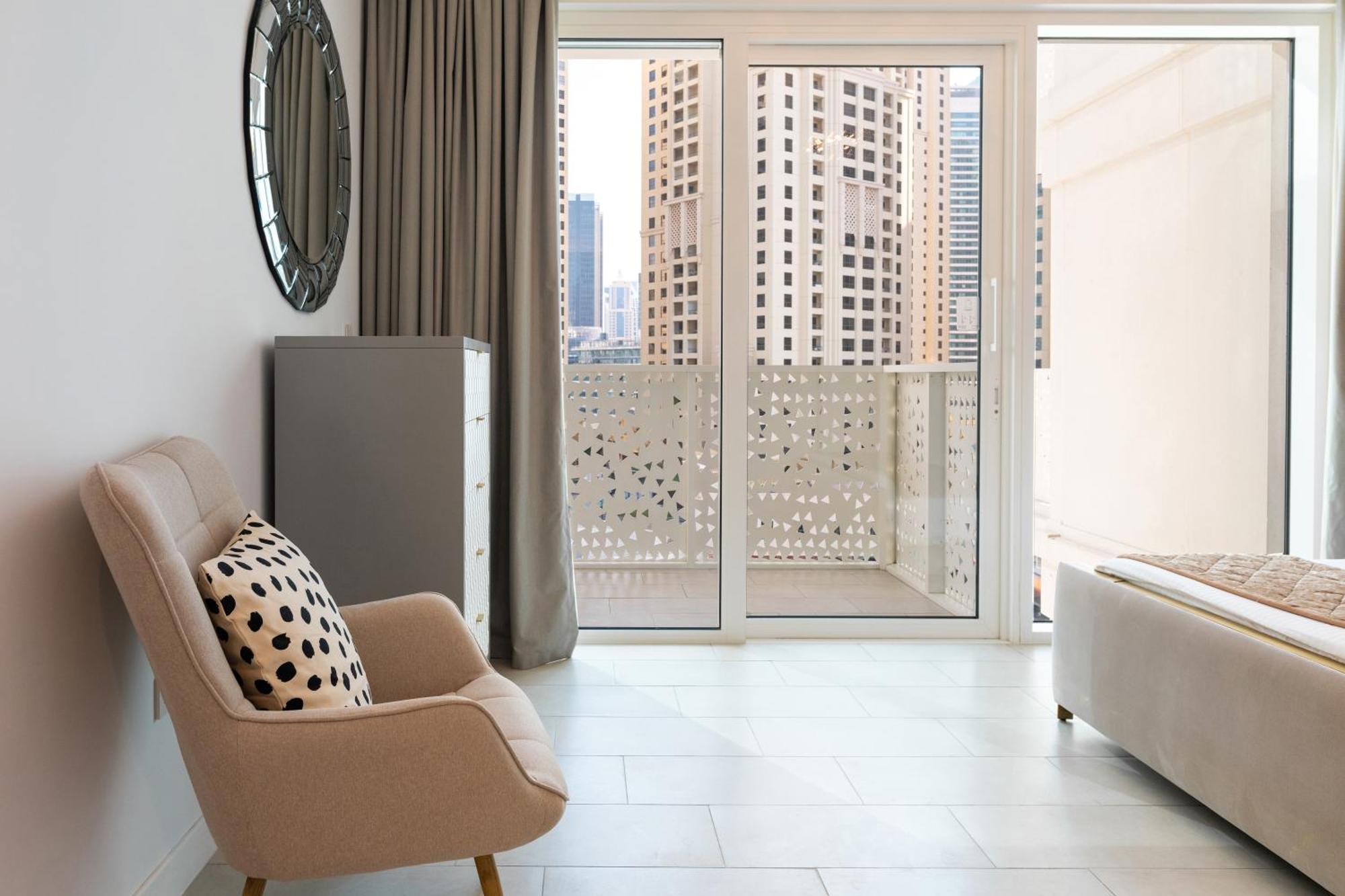 Luxseaside/1bd/lavie/jbr * Dubai