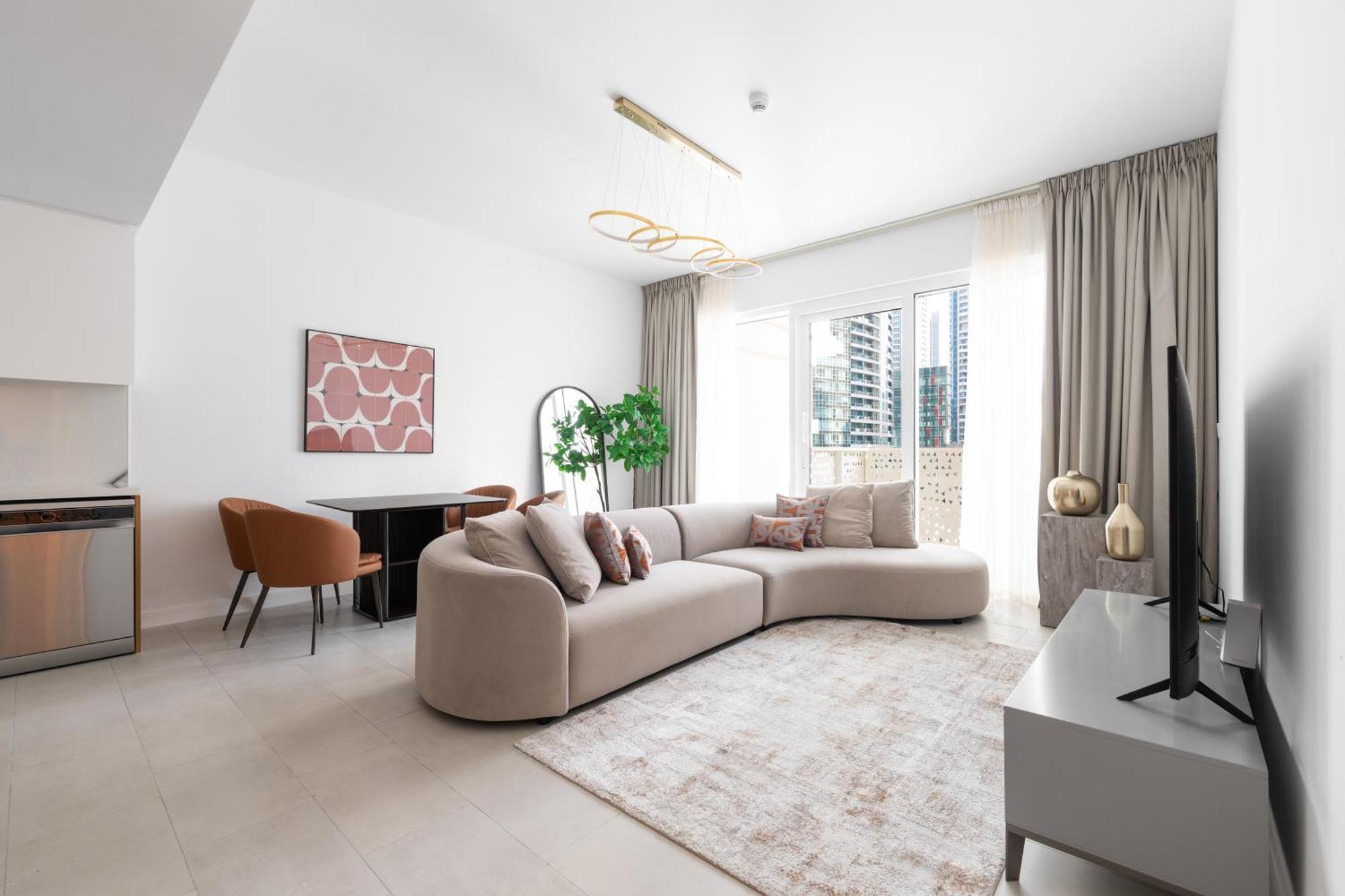 Luxseaside/1bd/lavie/jbr Apartment Dubai